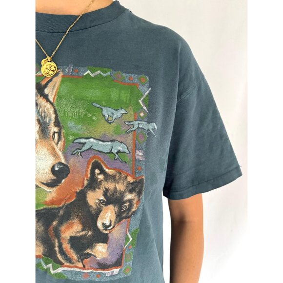 90s vintage animal wolf alaska graphic single stitch short sleeved tee shirt - Picture 8 of 10